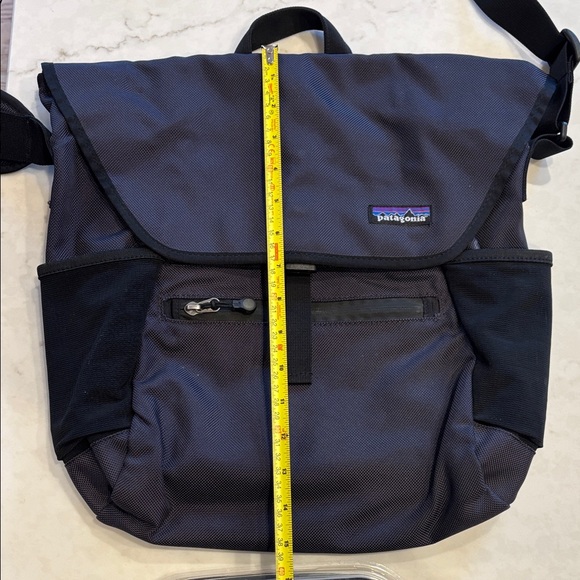 patagonia lightweight black hole duffel 45l Hole® – Worn Wear® 2024_10 this bag is not Color:BARN Brown Faux Leather Backpack